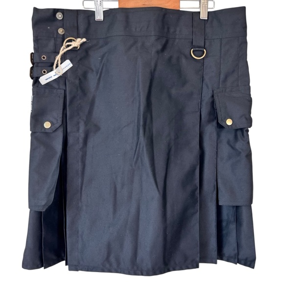 Damn Near Kilt 'Em Men's Black Greenhorn Utility Kilt - Picture 1 of 10